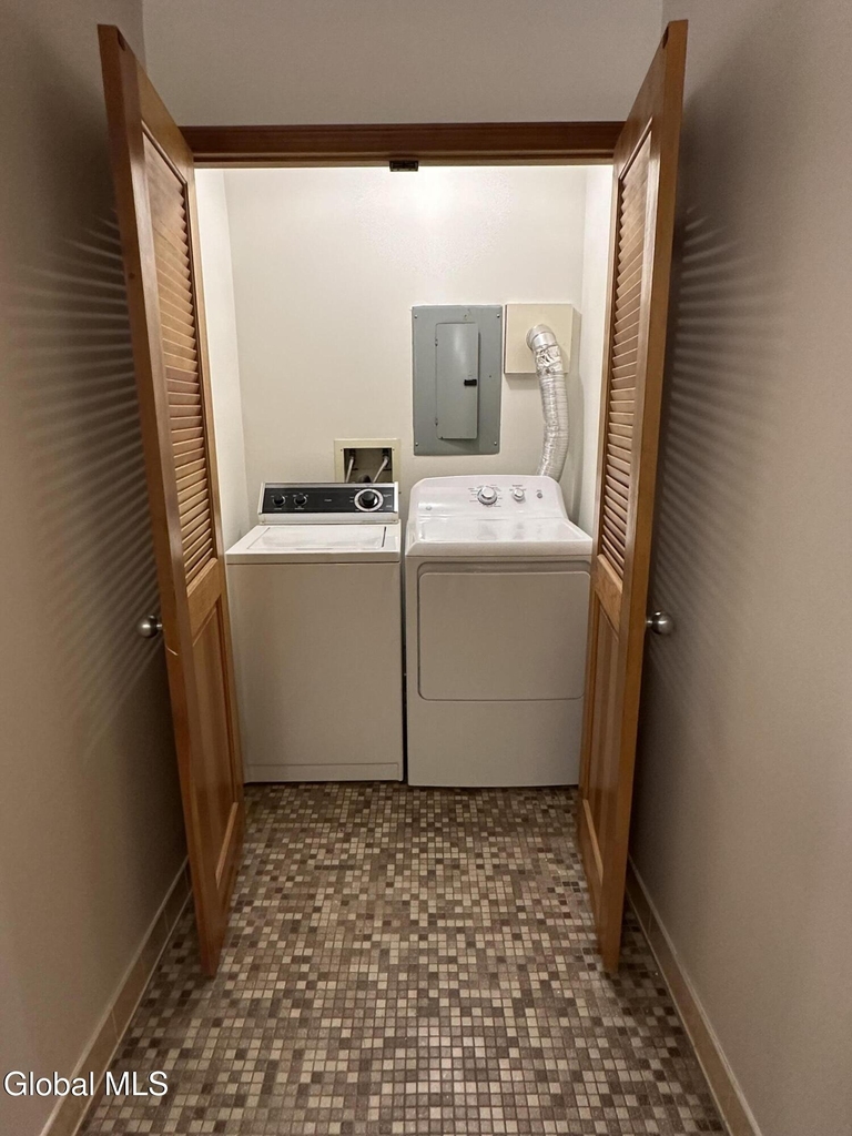 222 S Ten Broeck Street - Photo 7