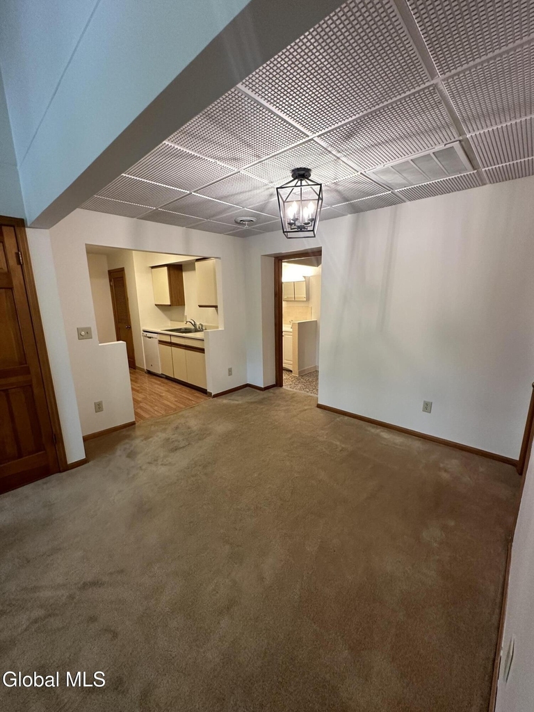 222 S Ten Broeck Street - Photo 19