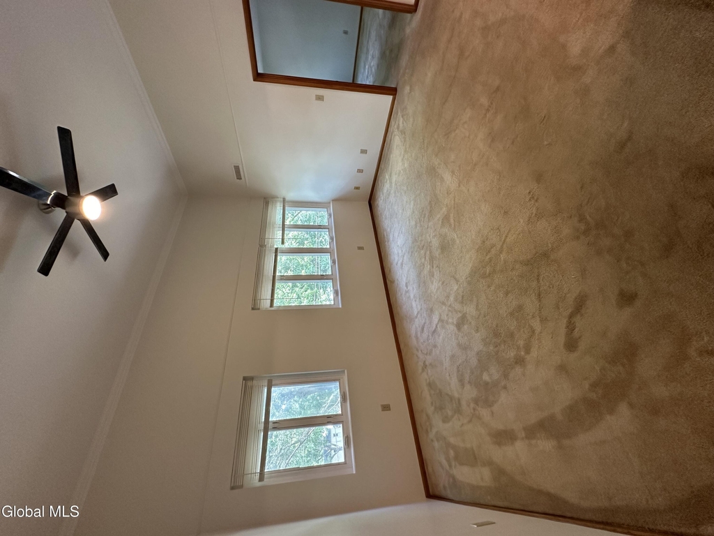 222 S Ten Broeck Street - Photo 15