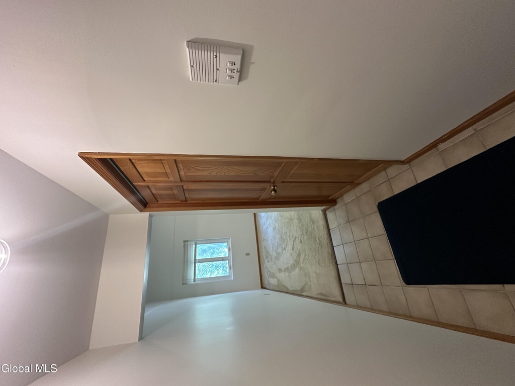 222 S Ten Broeck Street - Photo 16