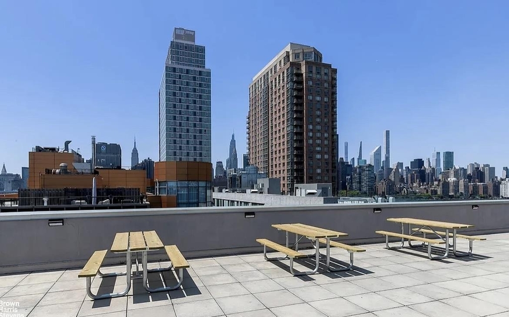 2-26 50th Avenue - Photo 7