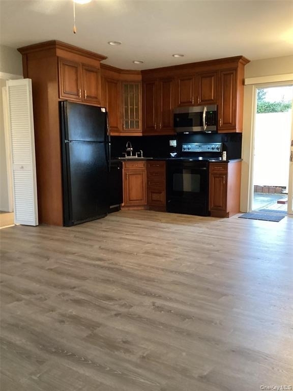 5 Evelyn Road - Photo 5