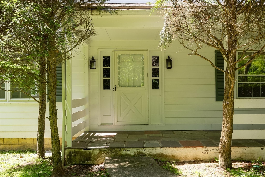 50 Aspinwall Road - Photo 30
