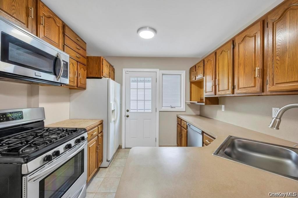 59 Andover Lane - Photo 4