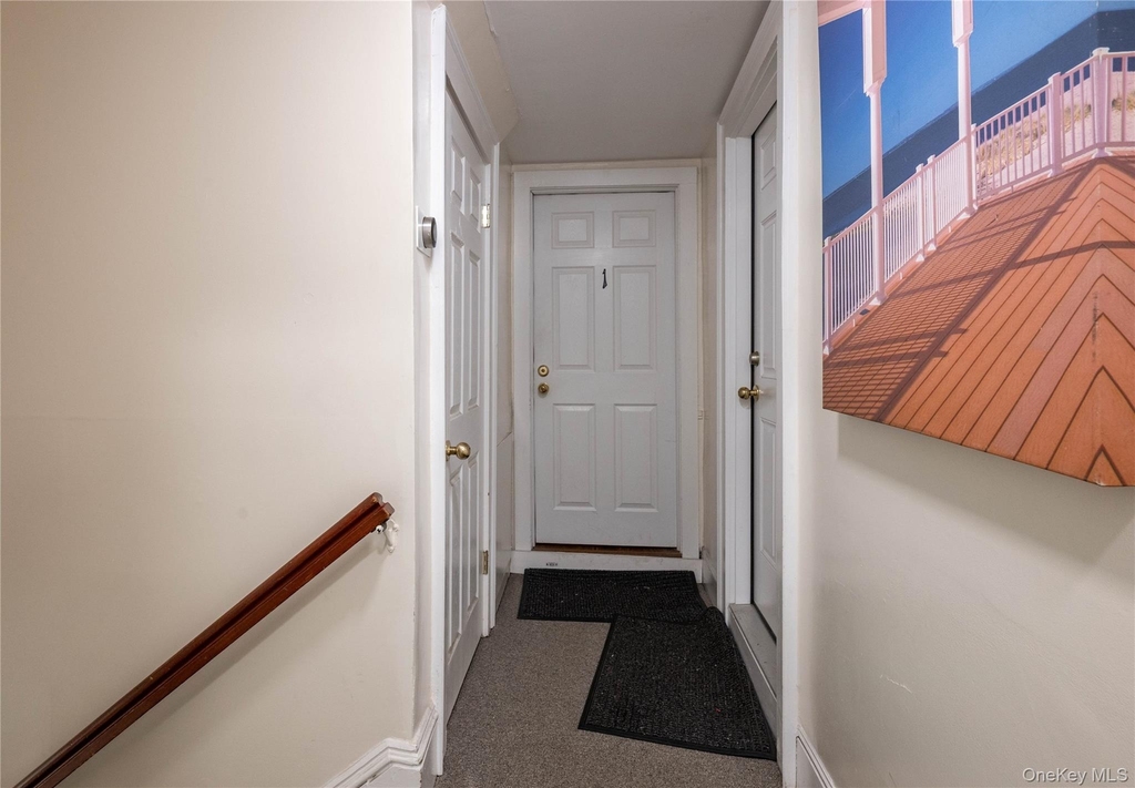 1143 E Main Street - Photo 4