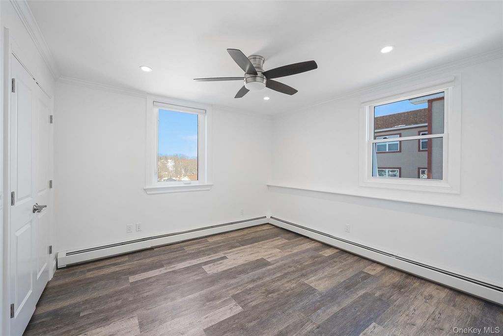 103 Croton Avenue - Photo 9