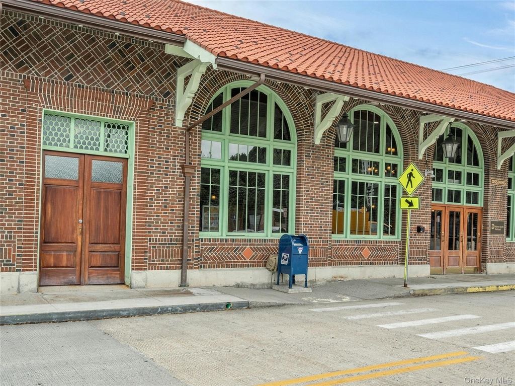 103 Croton Avenue - Photo 22