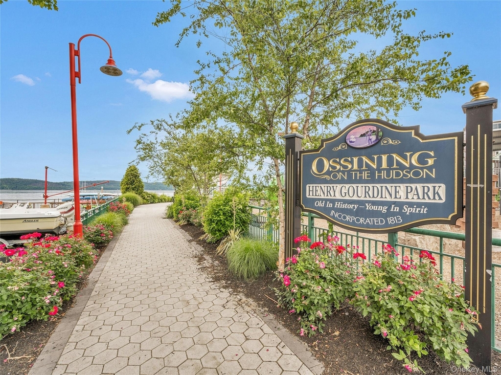 103 Croton Avenue - Photo 20
