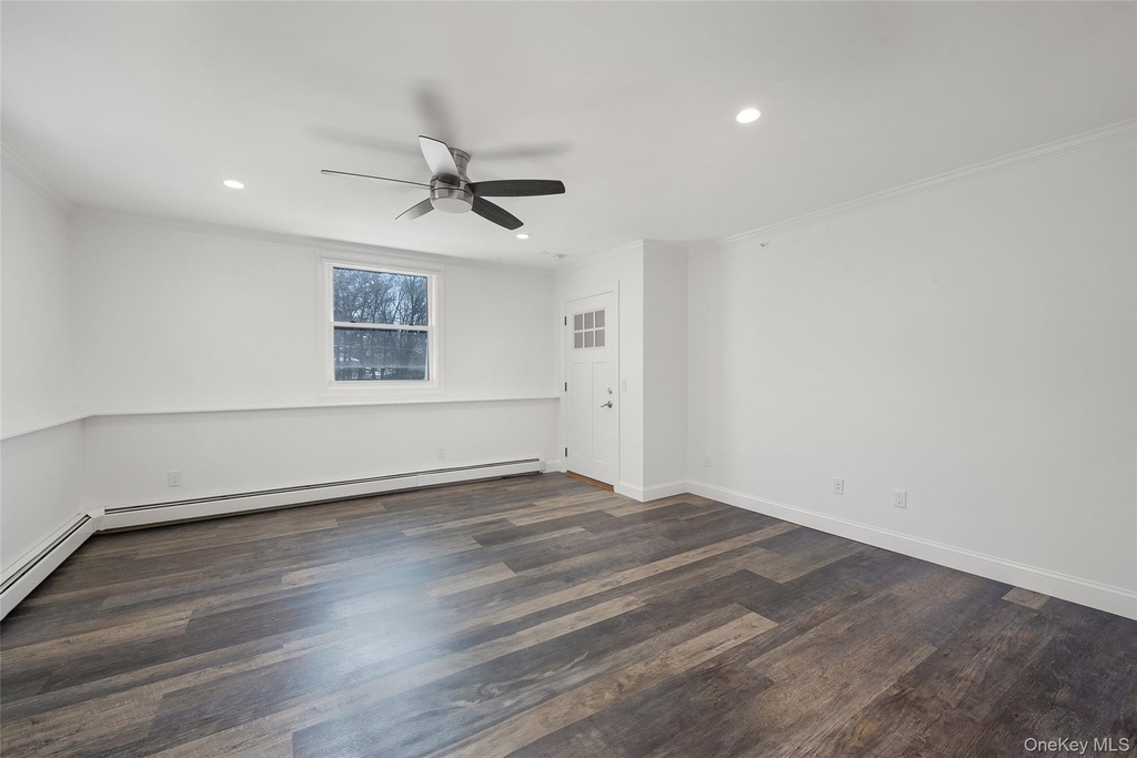 103 Croton Avenue - Photo 1