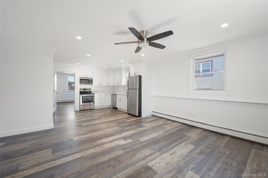 103 Croton Avenue - Photo 4