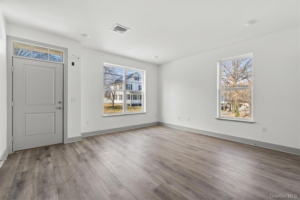 75 Forester Avenue - Photo 1