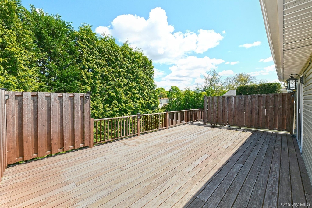 44 Derby Avenue - Photo 12