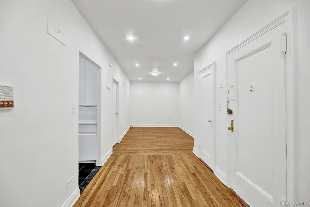 1 Ash Place - Photo 1