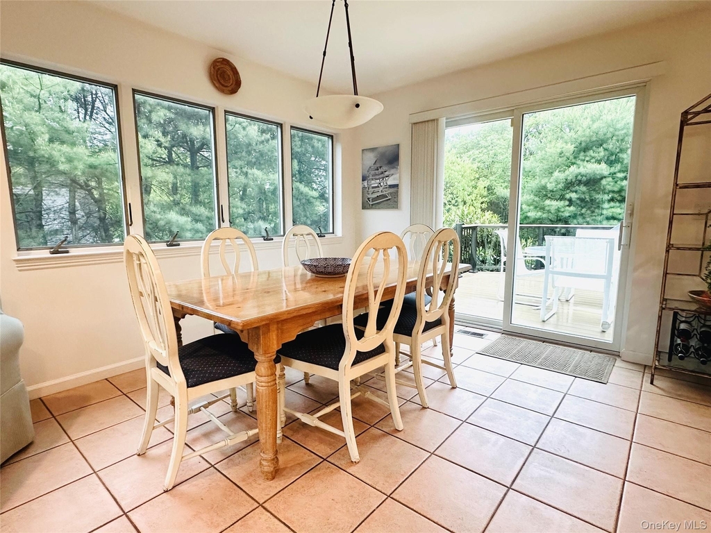 40 Hilltop Road - Photo 3