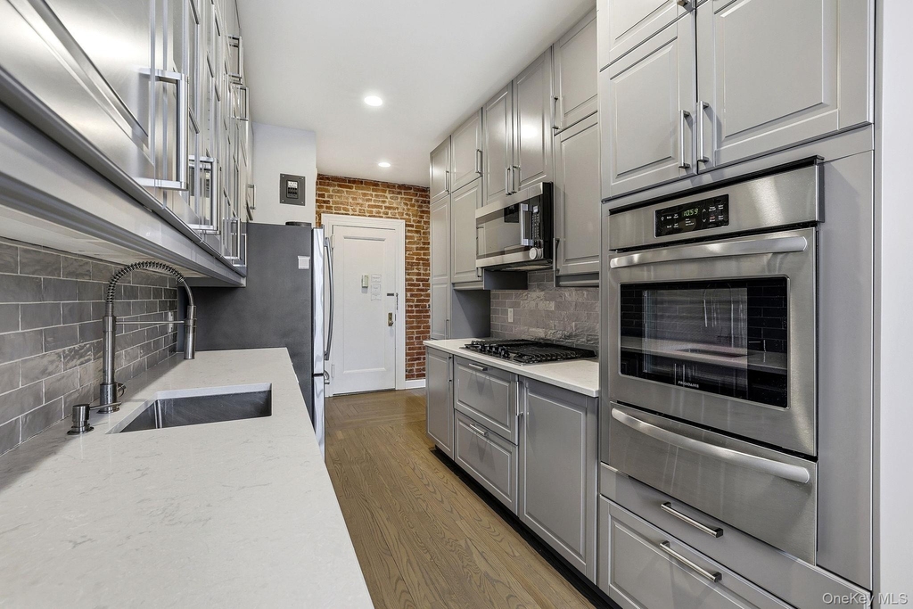 11 Alden Road - Photo 10