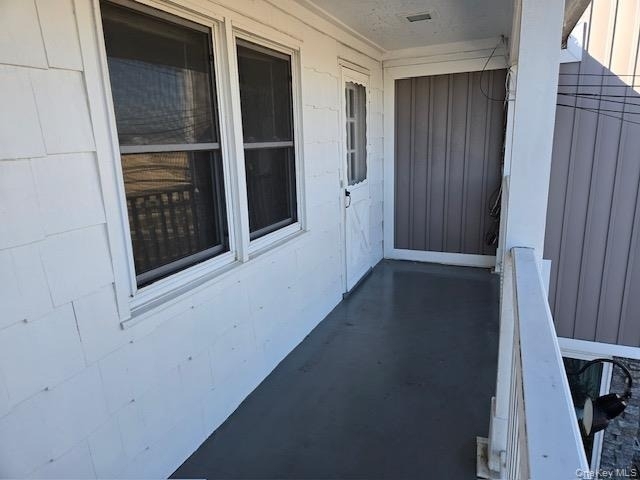 40 Bayville Avenue - Photo 2