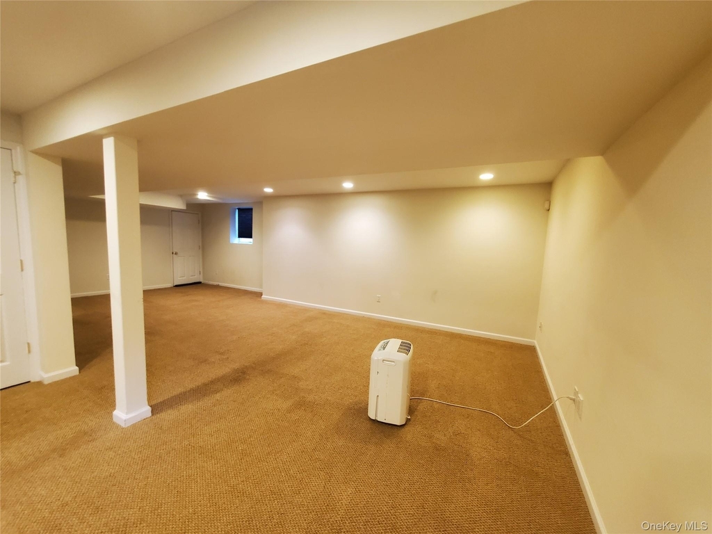 80 Landmark Court - Photo 22