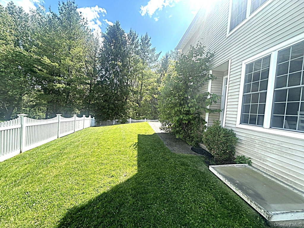80 Landmark Court - Photo 34
