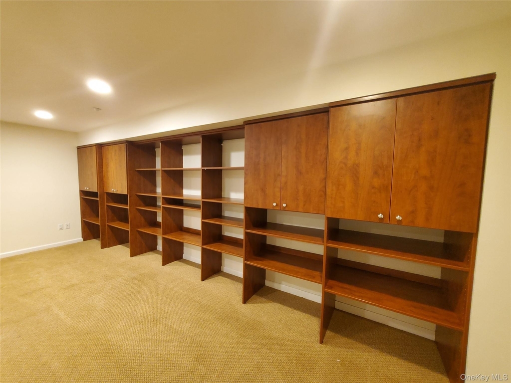 80 Landmark Court - Photo 23