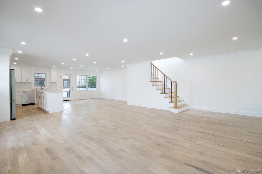 30 Kirkwood - Photo 3