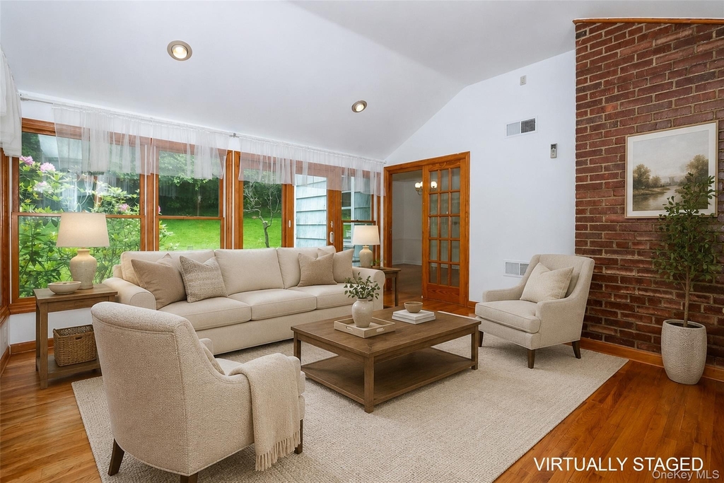 25 Crosshill Road - Photo 7