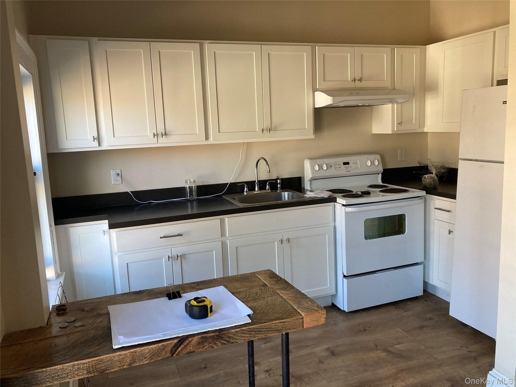 168 Lander - Photo 5