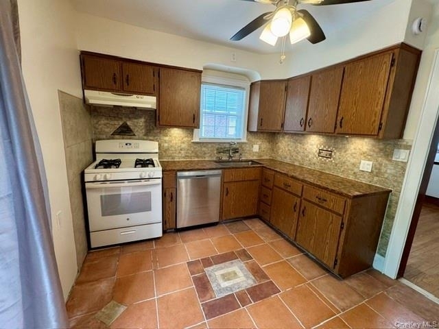 78 Wood Street - Photo 2