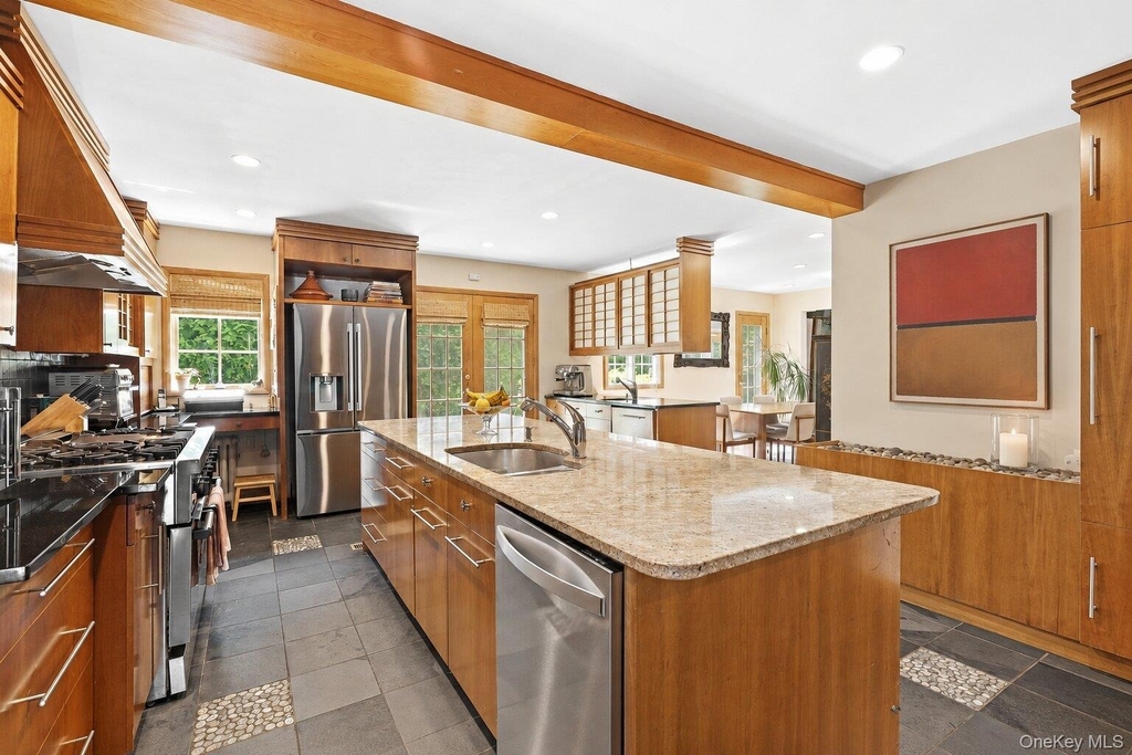 72 Hampton Road - Photo 7