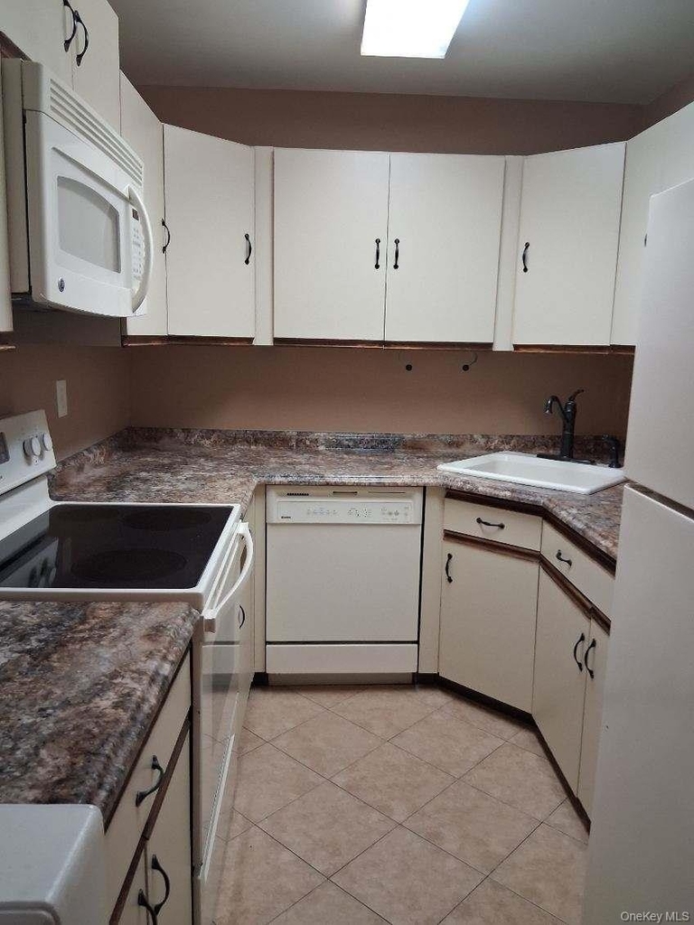 188 Long Hill Drive - Photo 1