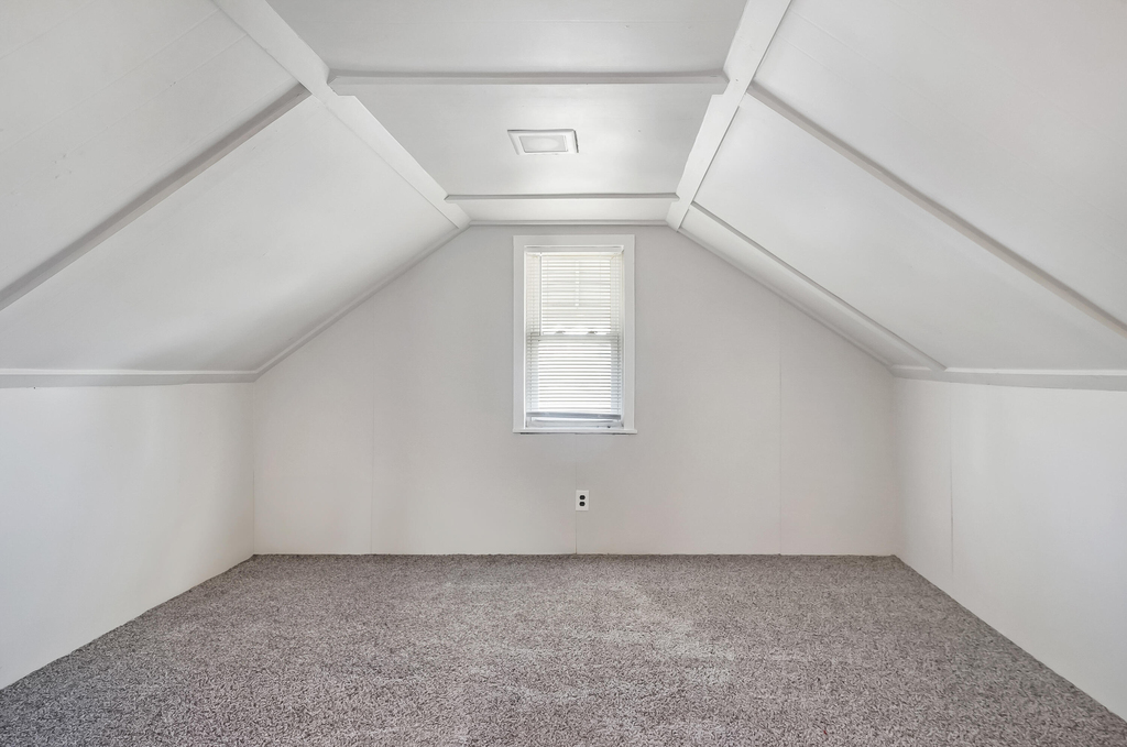 3840 Bart Avenue - Photo 7