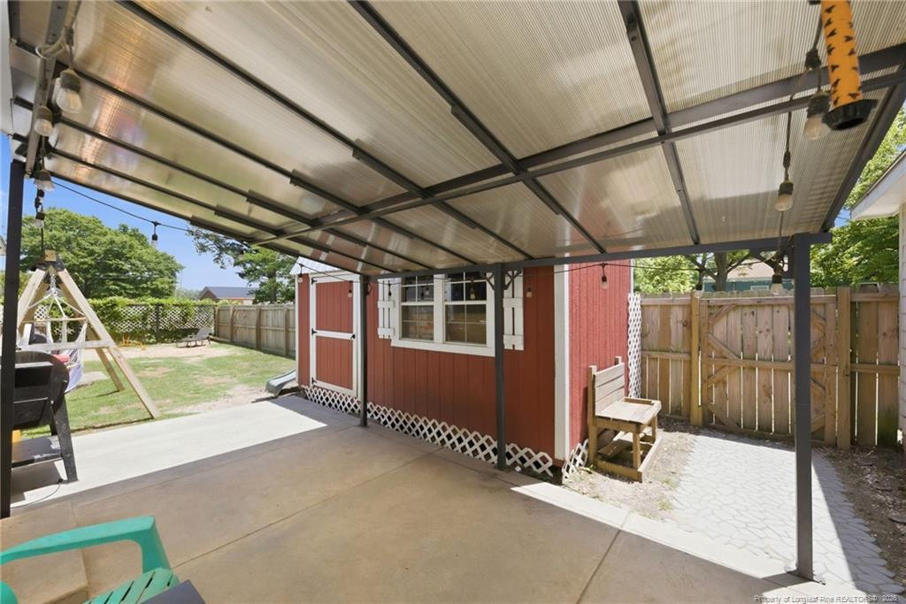 202 N Jackson Street - Photo 21