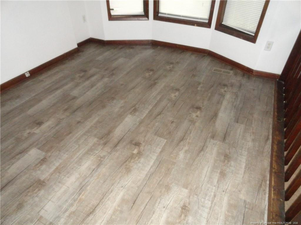 495 Stiles Place - Photo 8