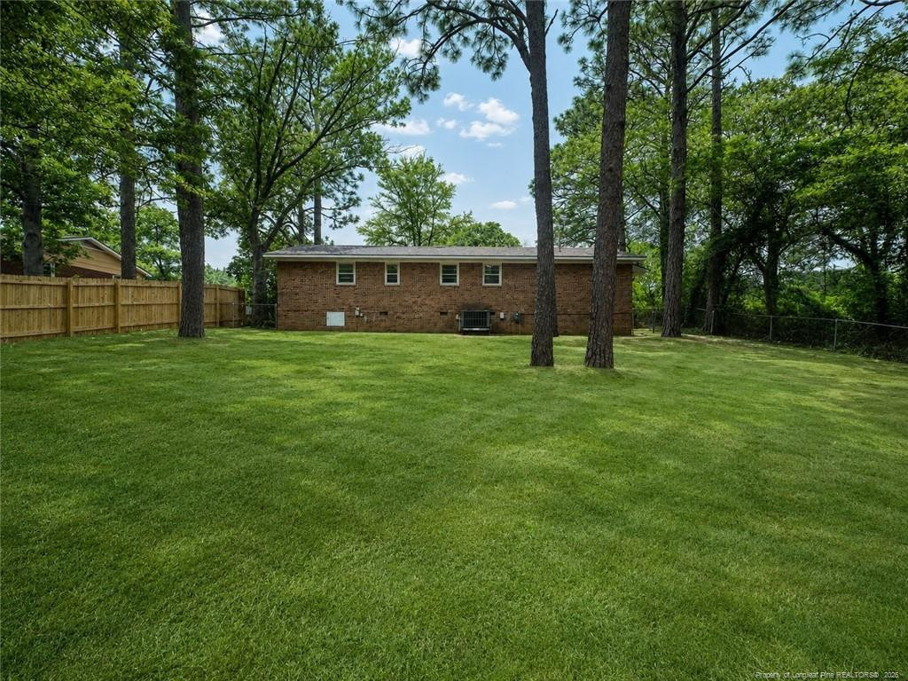 1404 Hibiscus Road - Photo 2