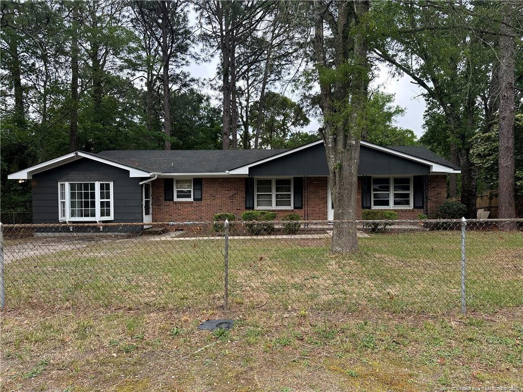 1404 Hibiscus Road - Photo 0
