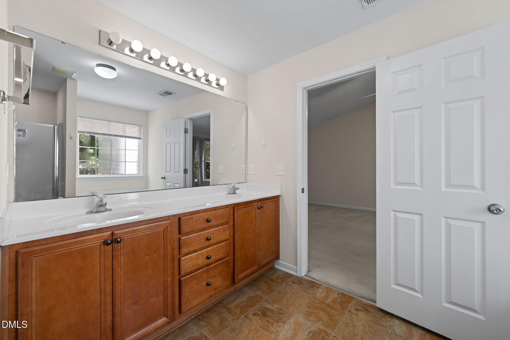 8 Rockwall Garden Way - Photo 14