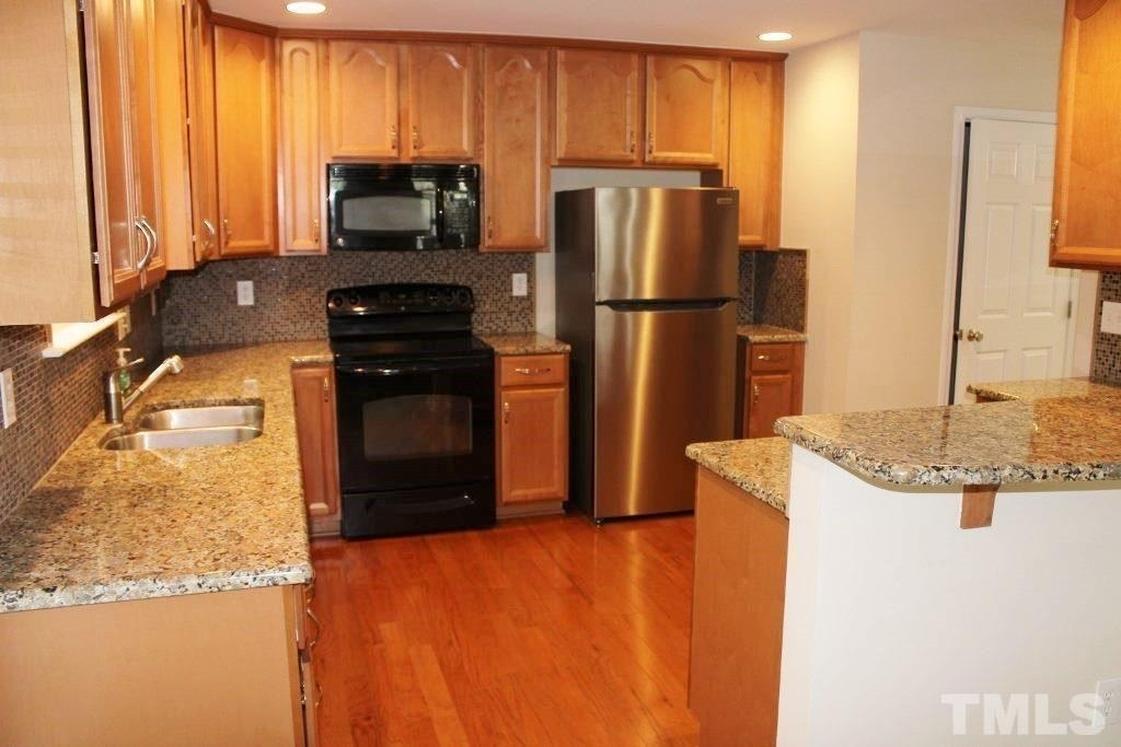 1253 Legacy Greene Avenue - Photo 9