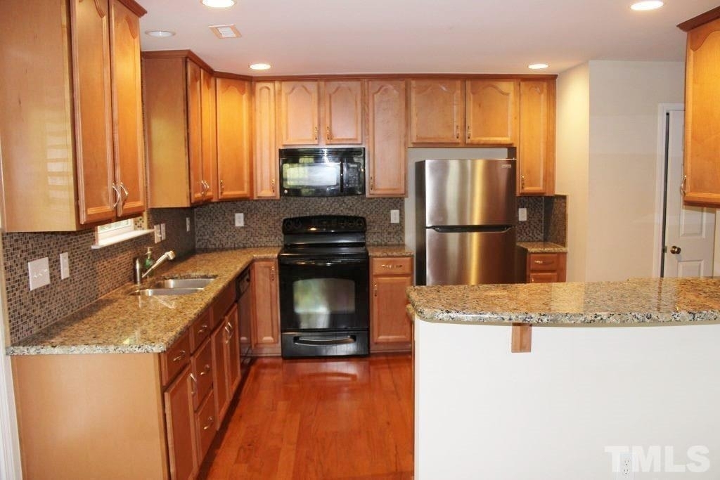 1253 Legacy Greene Avenue - Photo 8