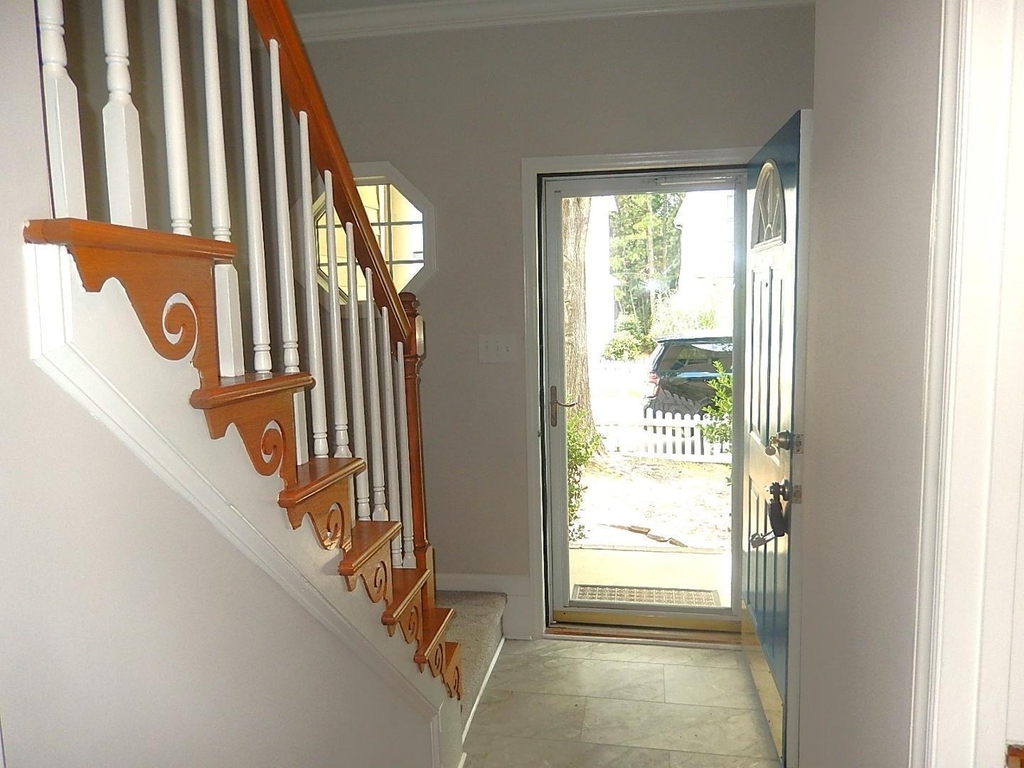 211 Bridgepath Drive - Photo 1