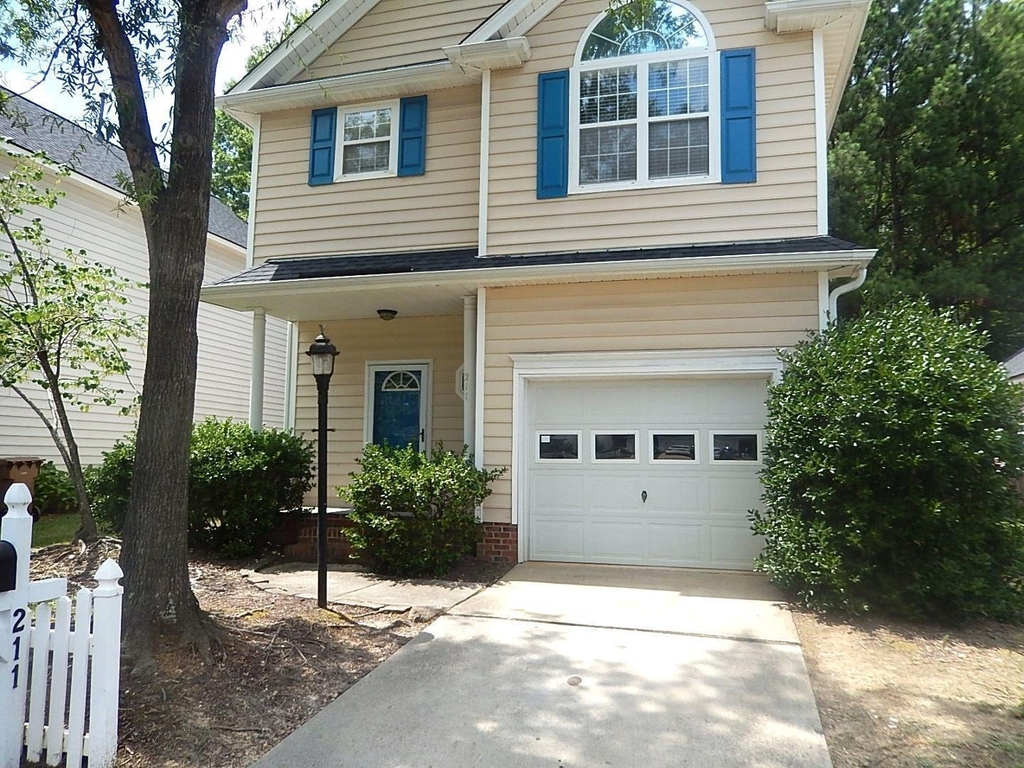 211 Bridgepath Drive - Photo 0
