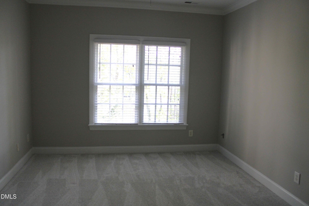 1345 Cameron View Court - Photo 8