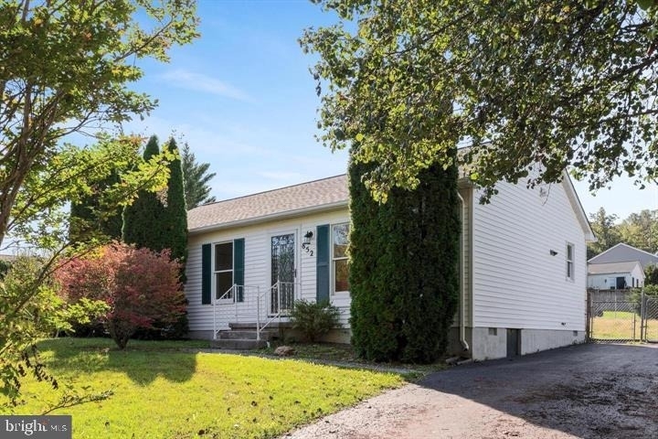 852 Morgan Place - Photo 3