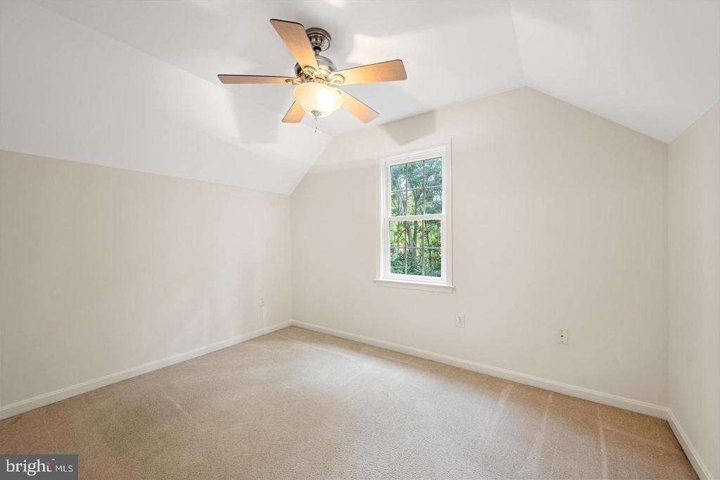 175 Easy Hollow Road - Photo 18