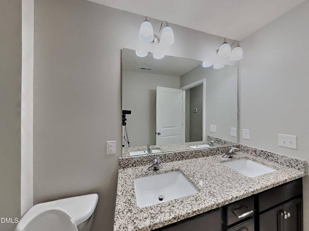 7553 Poplar Meadow Lane - Photo 13