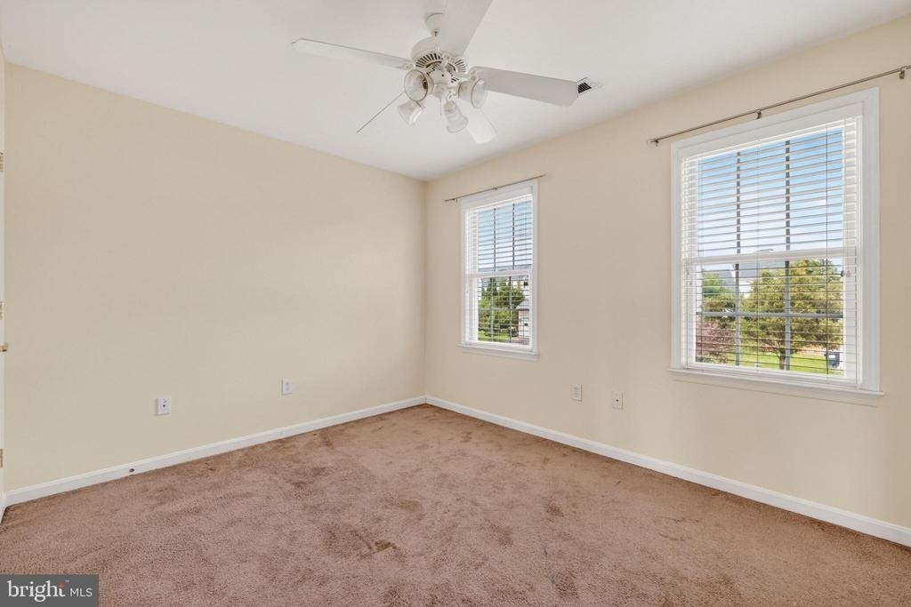33 Wild Rose Drive - Photo 15