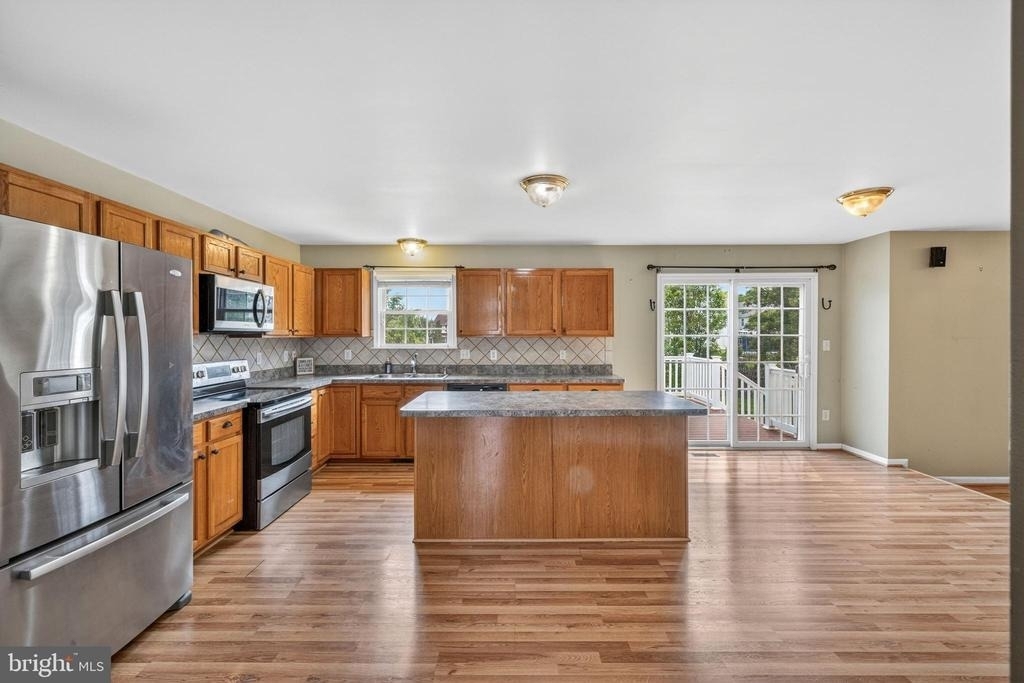 33 Wild Rose Drive - Photo 4