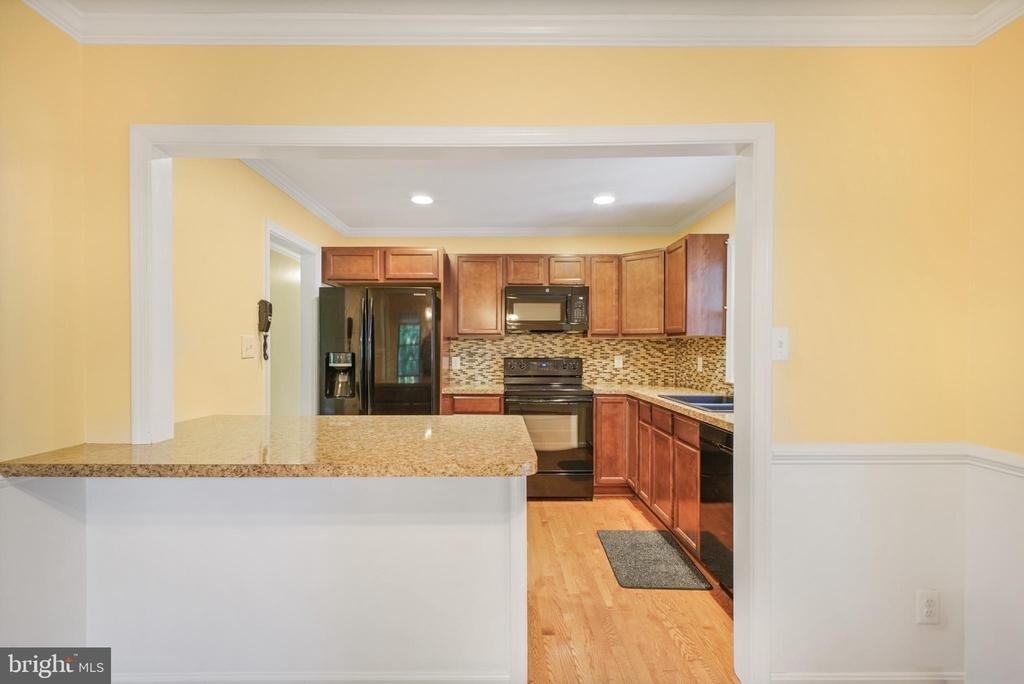 948 Ficklen Road - Photo 13