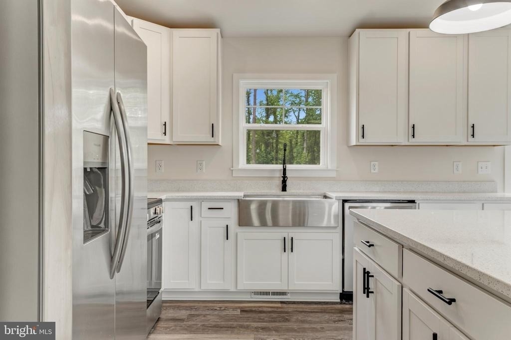 19 Carol Street - Photo 11