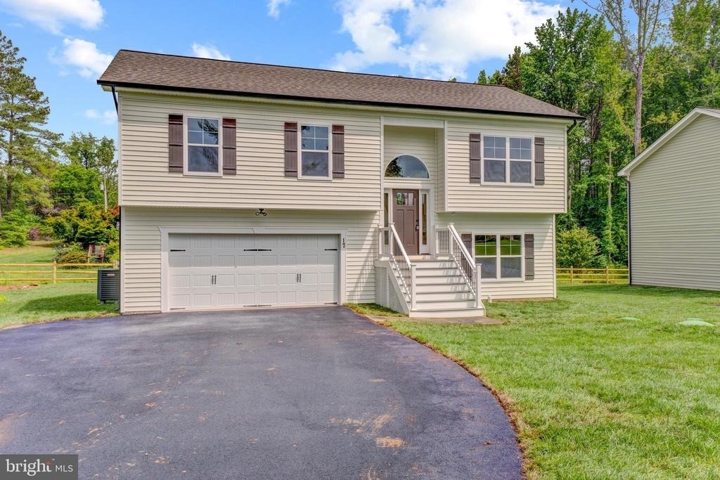 17 Carol Street - Photo 1