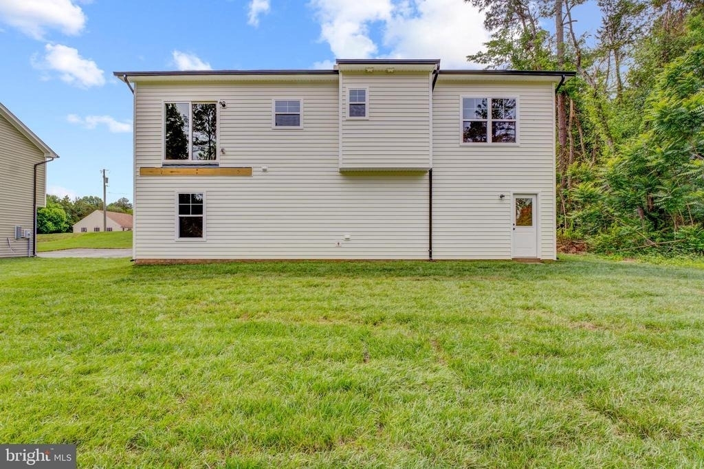 17 Carol Street - Photo 3