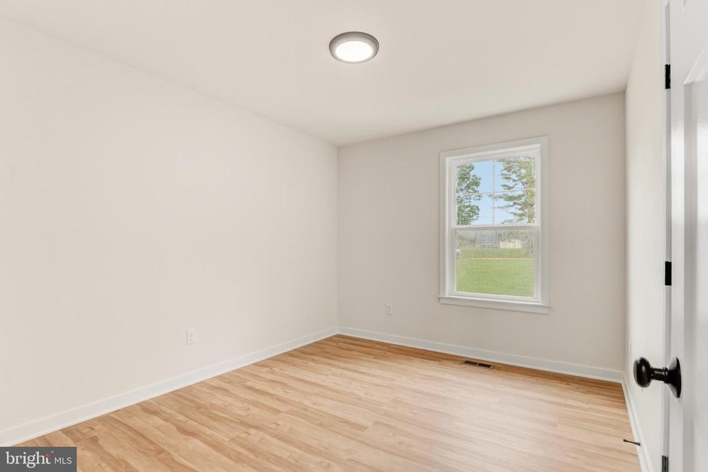 17 Carol Street - Photo 22